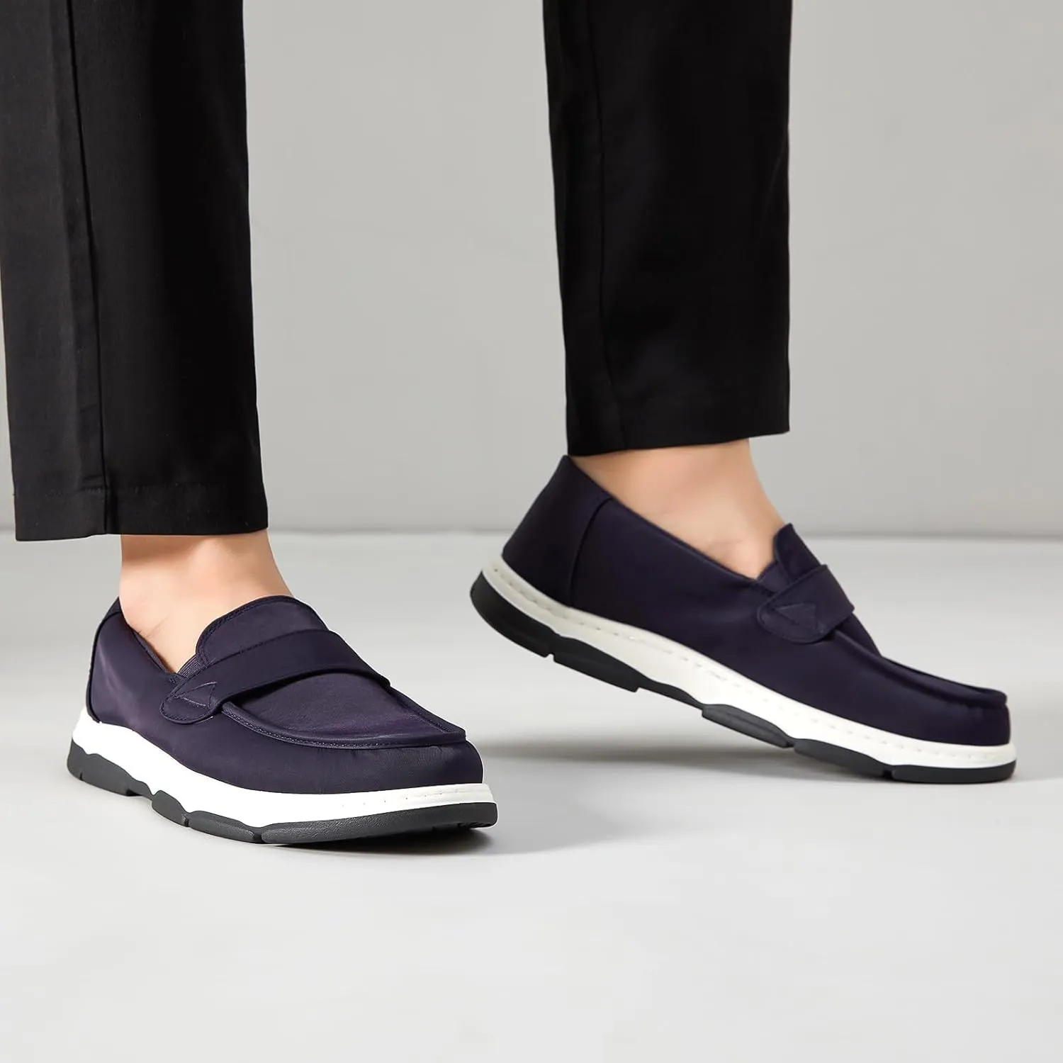 TUOPIN Mens Slip On Shoes,Black Loafers for Men,Canvas Slip On for Men,Casual Comfortable Shoes Fashion Light Weight