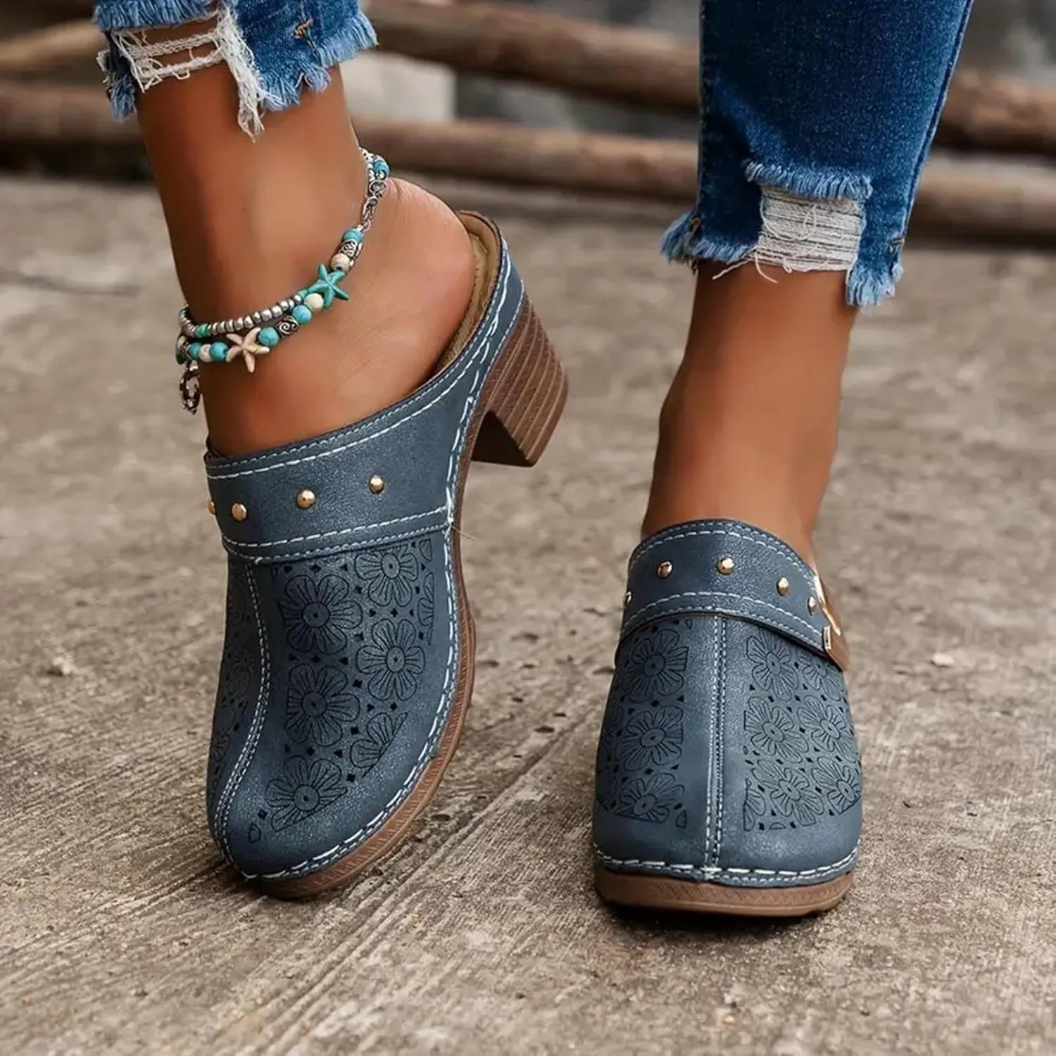 Women's Leather Platform Clip Toe Flip Flops with Arch Support Summer Casual Anti-Slip Orthopedic Wedges Walking Sandals Slippers Wedge Beach Platform Heel Shoes Slip on Cork High Heeled 2025