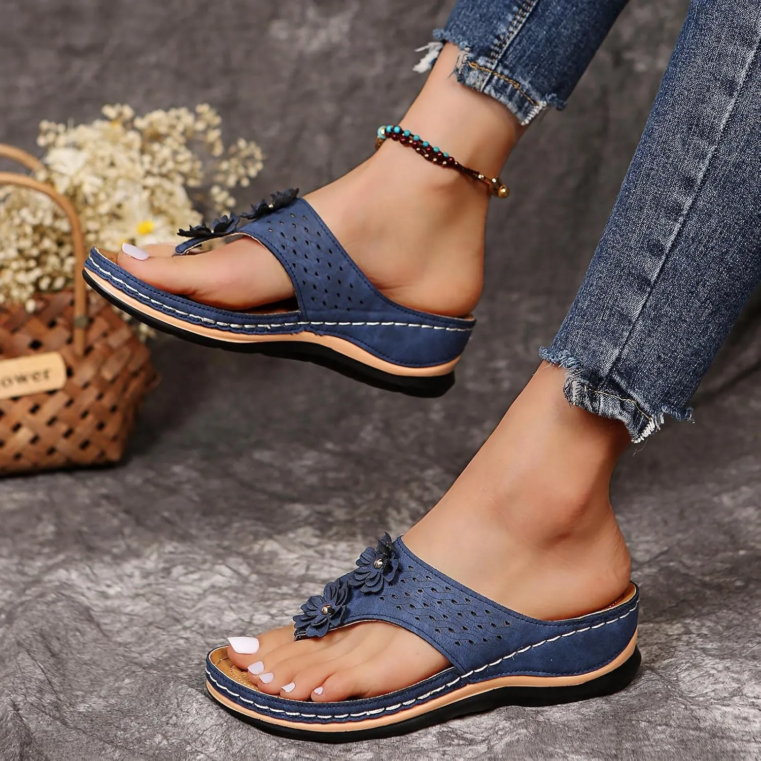Womens Orthopedic Sandals Summer Casual Flip Flops Arch Support Adjustable Straps Thick Cushion Comfortable Walking Beach Shoes