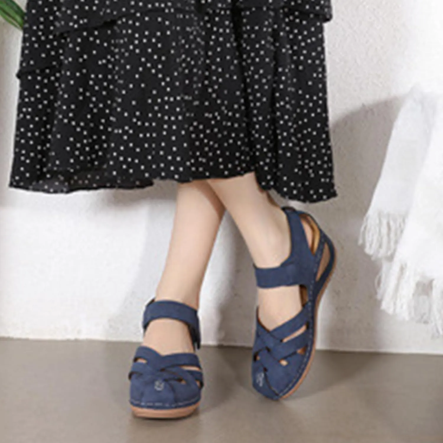 Womens Wedge Sandals Summer Closed Toe for Women Dressy Orthopedic Wedge Sandals for Women Dressy Comfortable Walking Ankle Strap Hook and Loop Fisherman Gladiator Flat Sandal